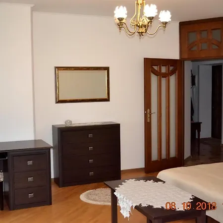 Sunny In The Center Truskavec